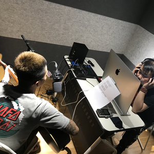 90岁老太婆乱婬
